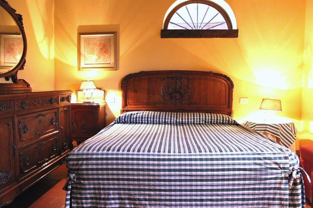 Гостевой дом Borgo Corsignano Поппи Экстерьер фото